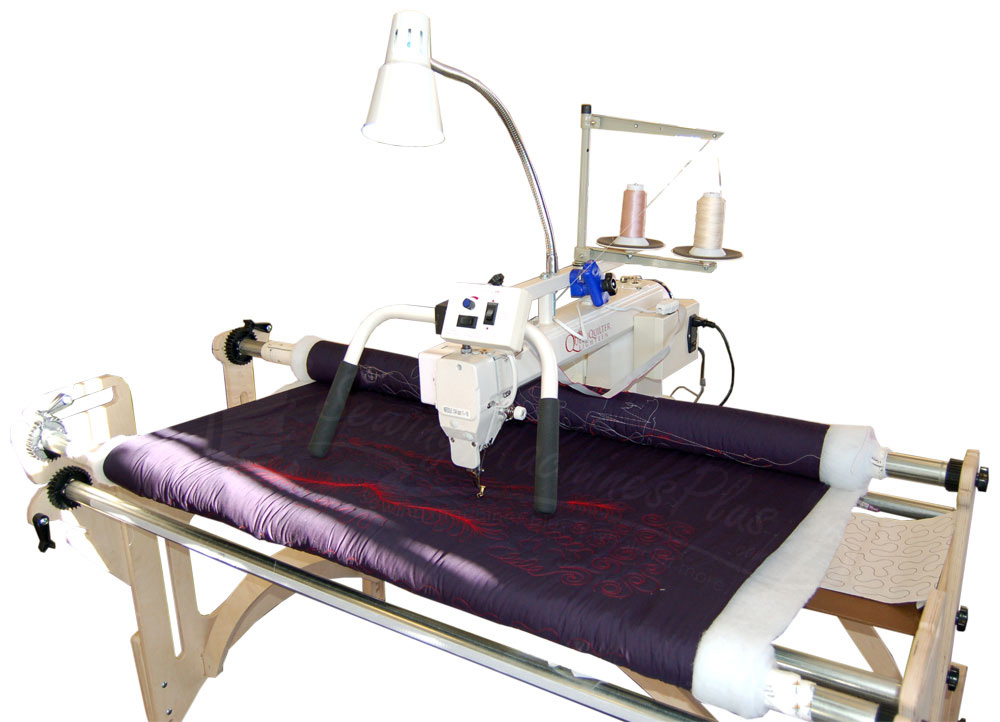 Queen Quilter 18” Long Arm Machine w/ Stitch Regulator & Frame
