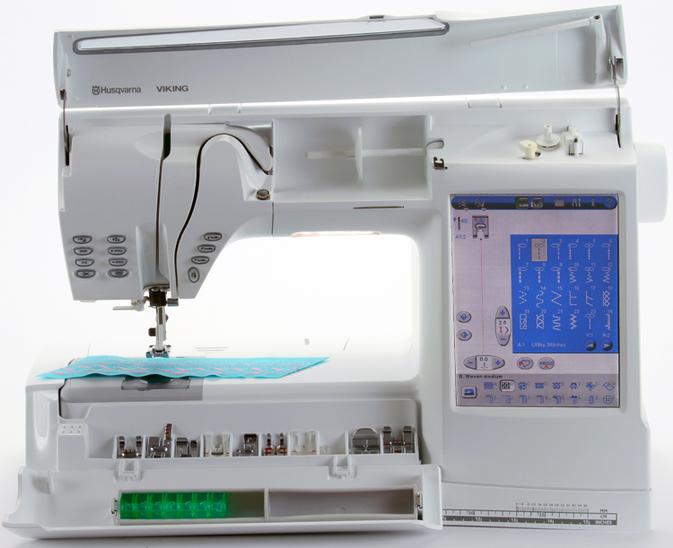 Husqvarna Viking Desginer SE Exclusive Sensor System Sewing