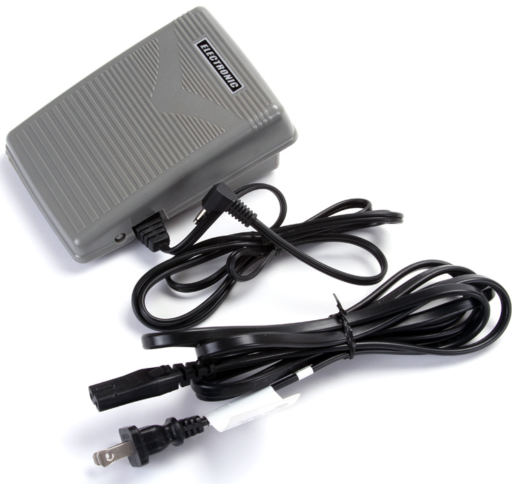 Singer Quantum 9910 Electronic Sewing Machine w/ Optimum Power Control