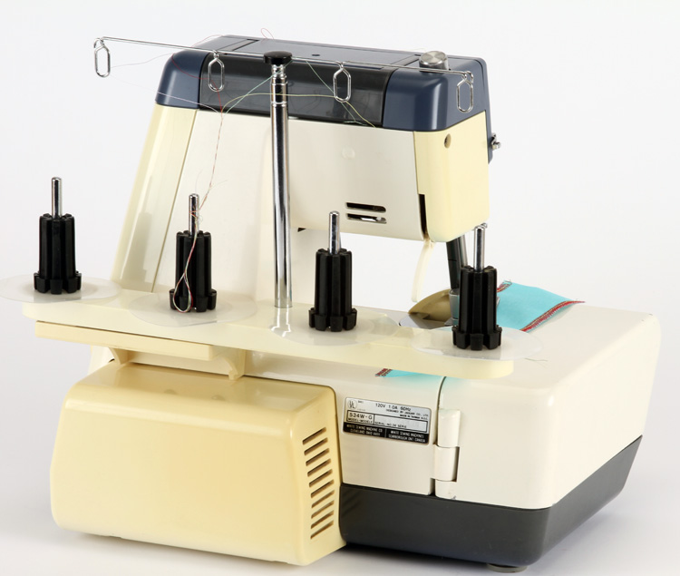 White Superlock super lock serger sewing machine 534wg in excellent