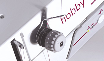 GrandQuilter Stitches in the lid!