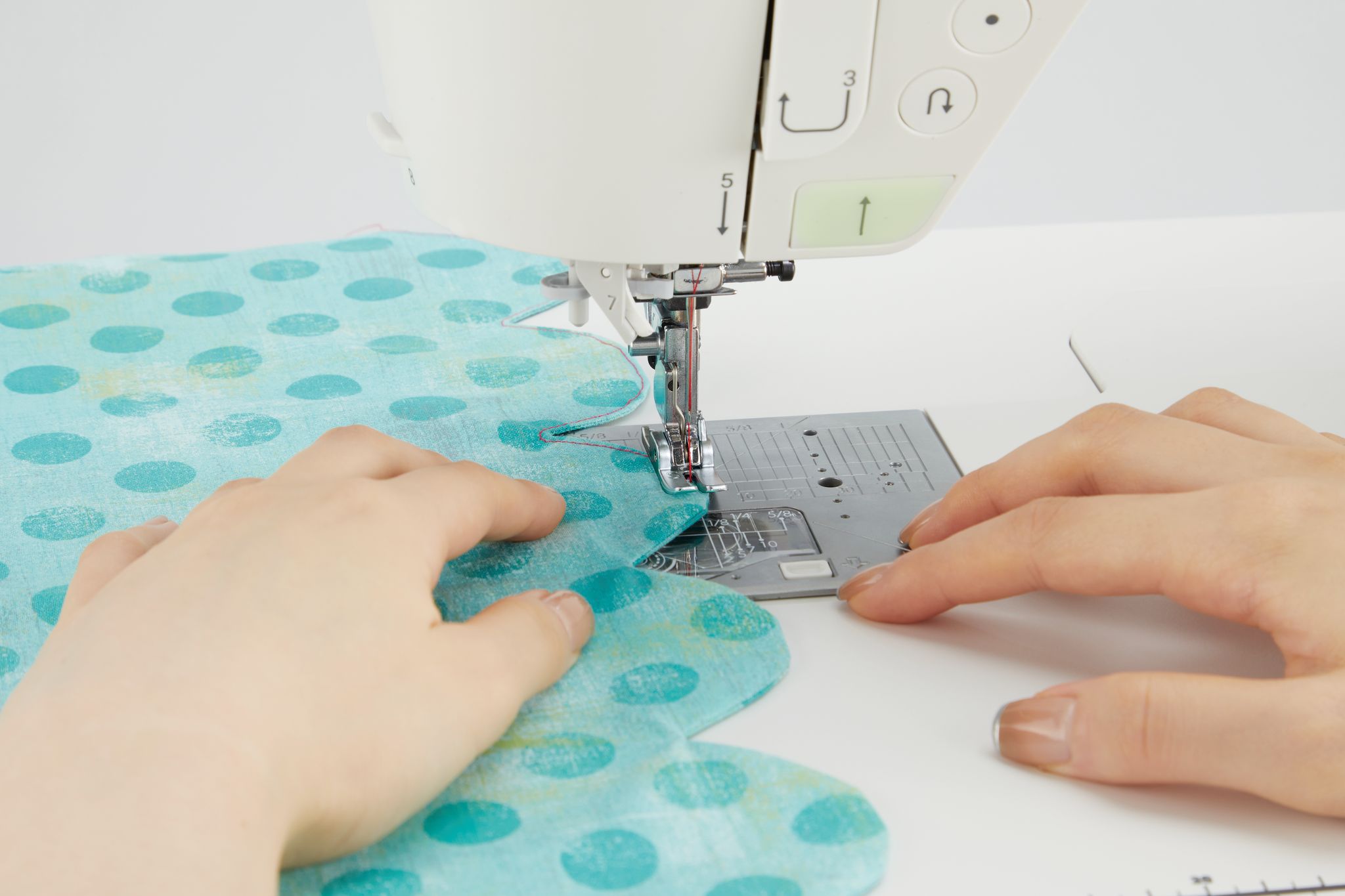 straight stitch sewing