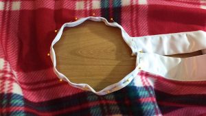 DIY Plaid Christmas Tree Skirt Satin Binding