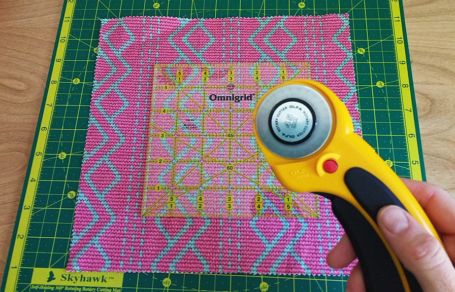 Omnigrid 360 Rotating Self-Healing Cutting Mat, 14 & Reviews