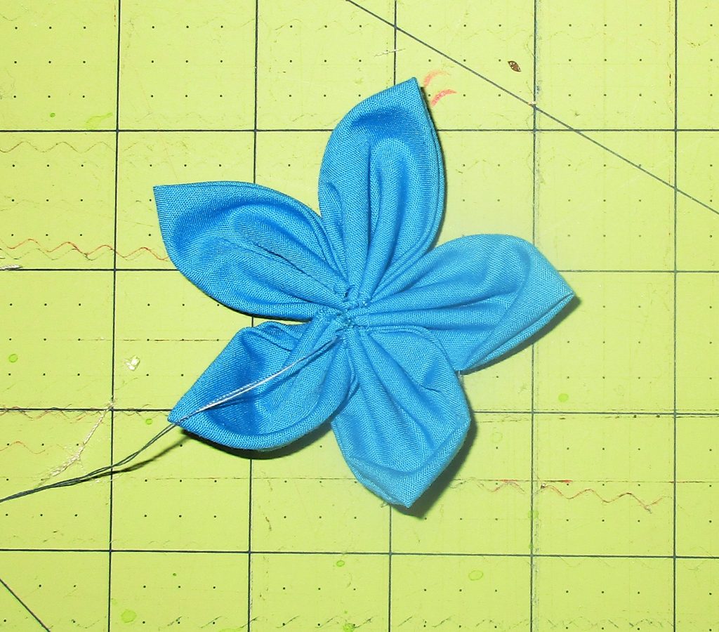 Sew Easy Fabric Flower Pins for Bags, Hats, Hair, Gifts and More