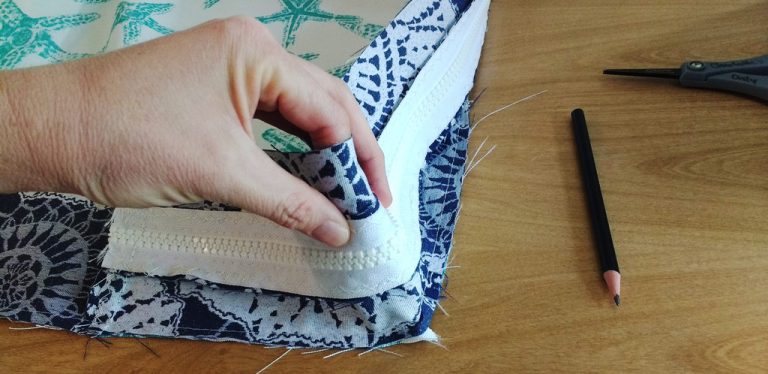 diy baby mattress cover