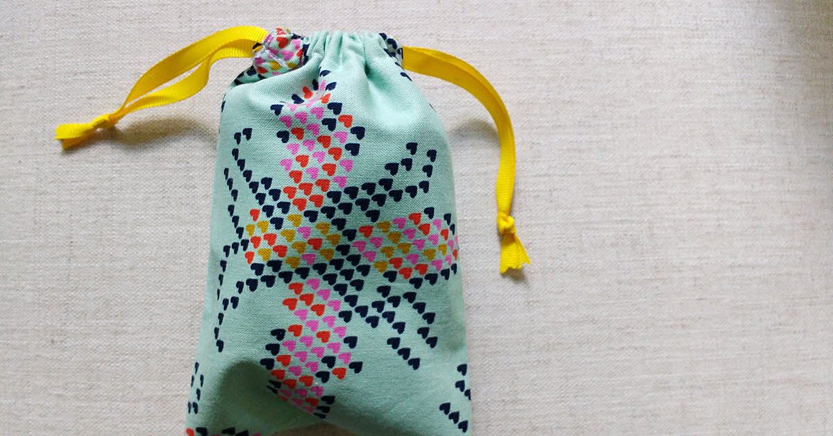 DIY Drawstring Fabric Bag